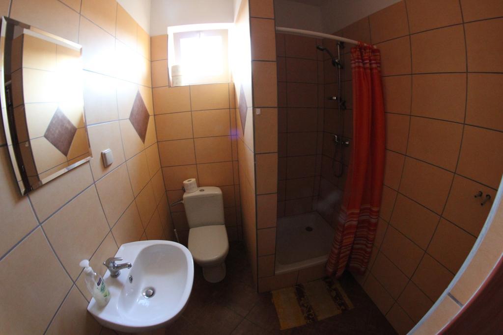Rafaello Pokoje Goscinne Łagów Cameră foto